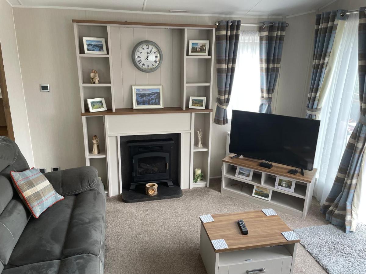 Beautiful 2 Bedroom Lodge With Stunning Views Blair Atholl Dış mekan fotoğraf