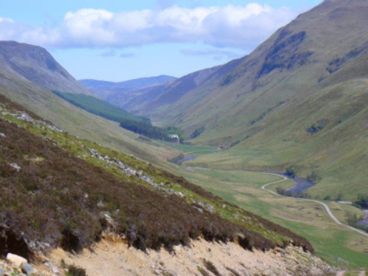 Beautiful 2 Bedroom Lodge With Stunning Views Blair Atholl Dış mekan fotoğraf